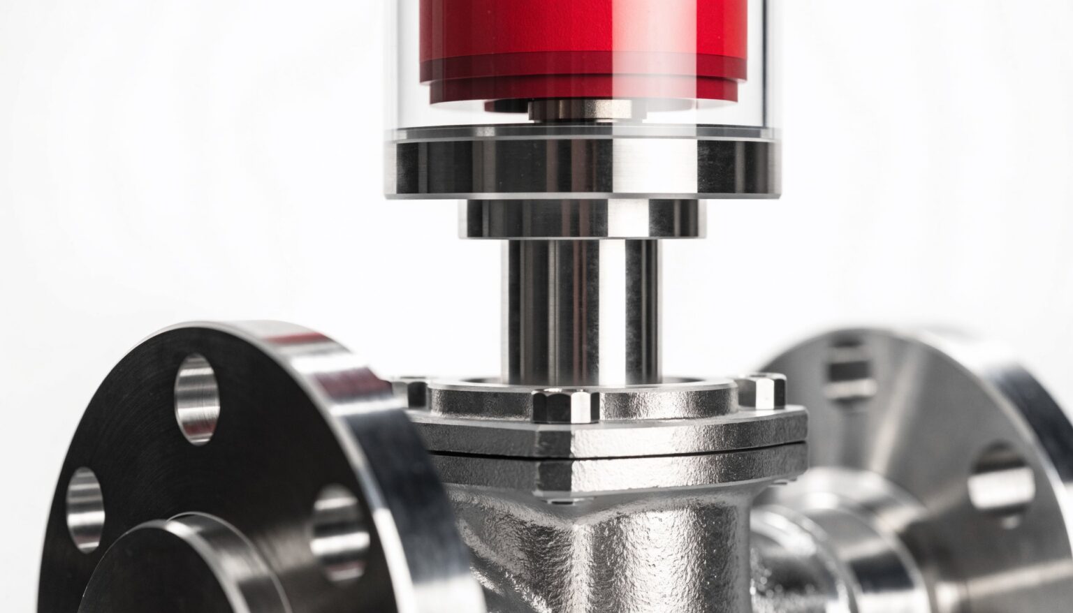 Industrielles Regelventil mit pneumatischem Antrieb
